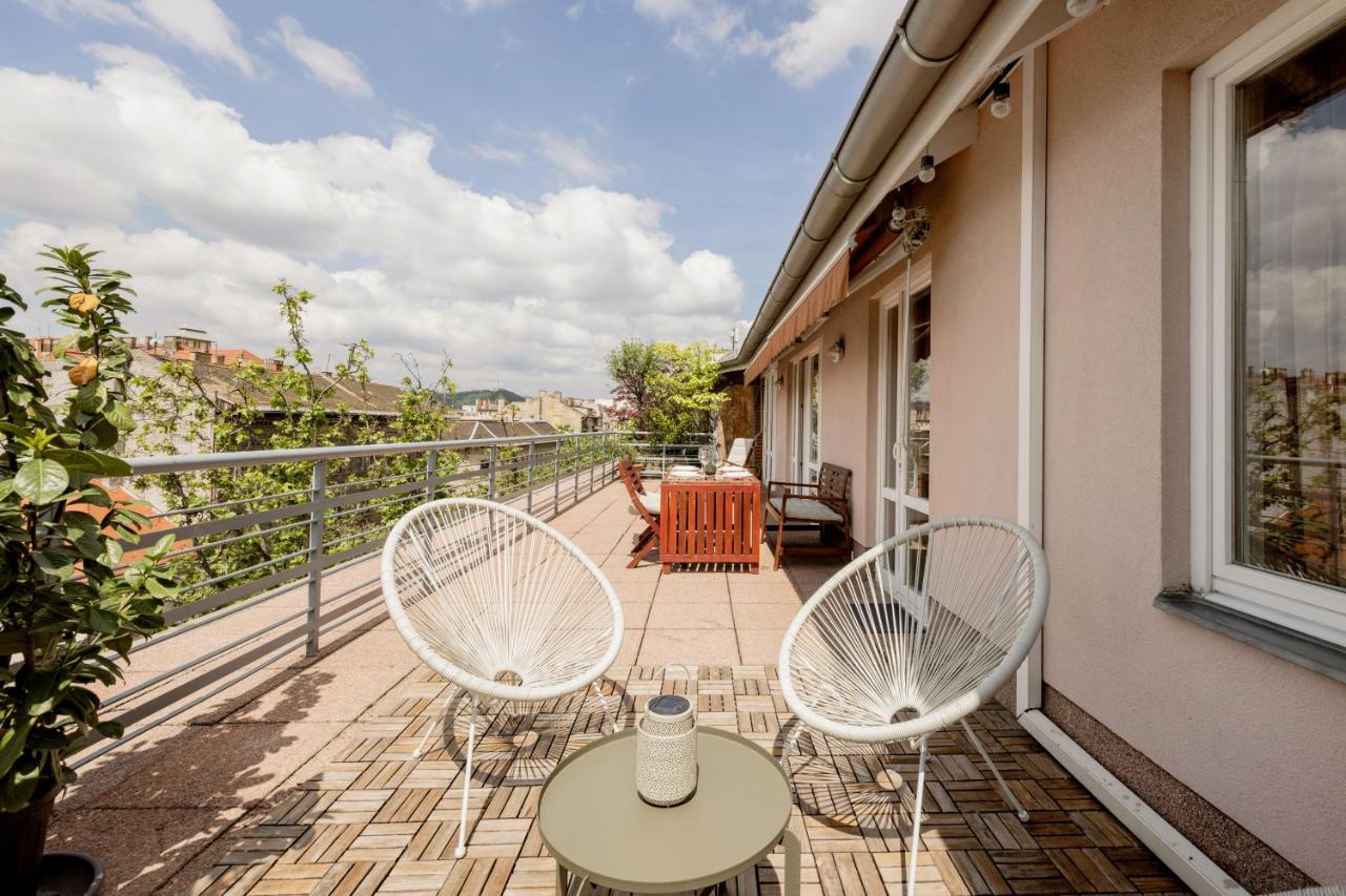 Bright And Spacious Penthouse W/ Terrace & Parking Βουδαπέστη Εξωτερικό φωτογραφία