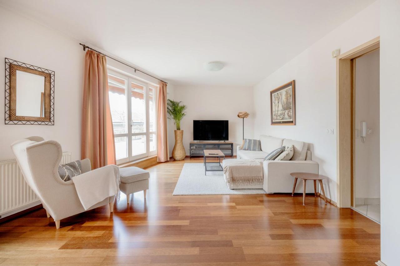 Bright And Spacious Penthouse W/ Terrace & Parking Βουδαπέστη Εξωτερικό φωτογραφία