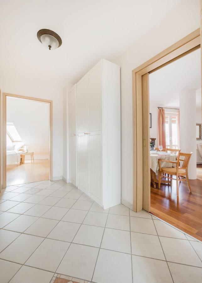 Bright And Spacious Penthouse W/ Terrace & Parking Βουδαπέστη Εξωτερικό φωτογραφία